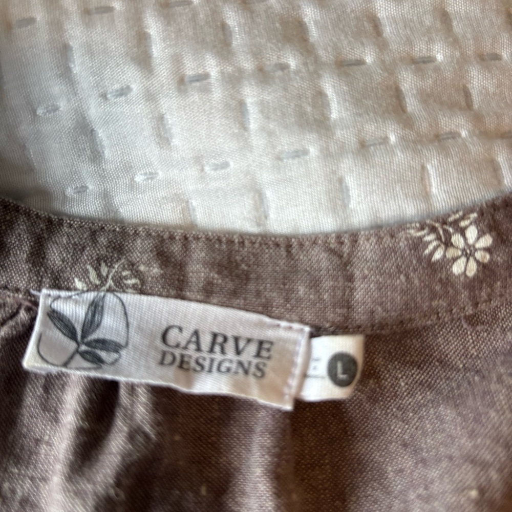 Carve Designs Tan Linen Blend Top